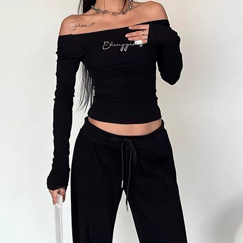 Short Navel Black Top
