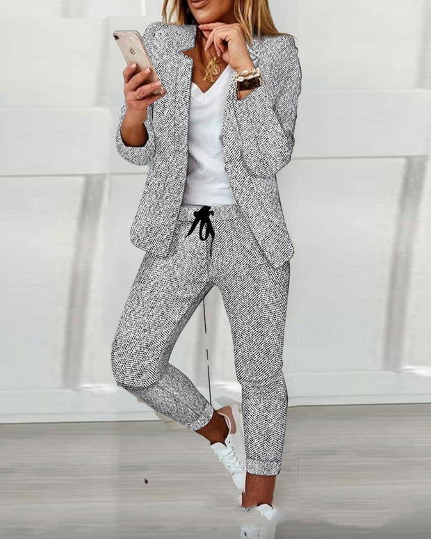 Two-piece Women's Printed Contrast Color Suit